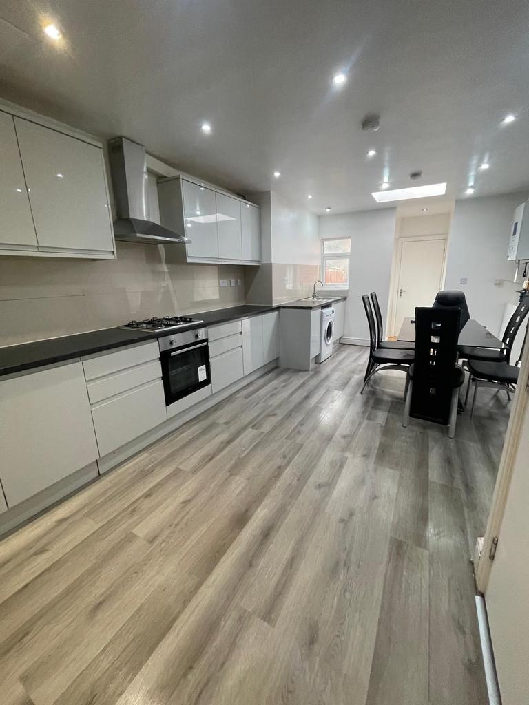 Hubert Road,, B29 - View 3