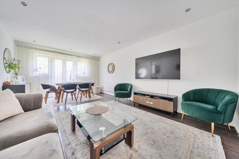 Pentland Place, Northolt