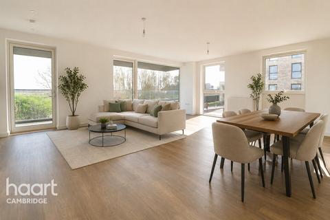 2 bedroom flat for sale, Poulter Walk, Cambridge