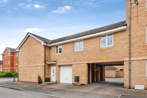 1 bedroom coach house for sale, Padstow Road, Swindon