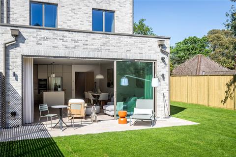 5 bedroom house for sale, Kingston Upon Thames KT2