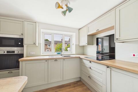 2 bedroom terraced house for sale, Ellacombe Road, Torquay