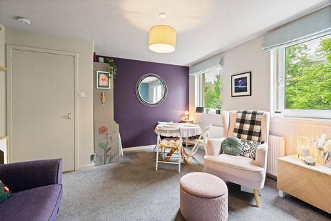 undefined, 6/4 Ettrickdale Place, Stockbridge, Edinburgh, EH3 5JN