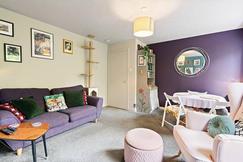 undefined, 6/4 Ettrickdale Place, Stockbridge, Edinburgh, EH3 5JN