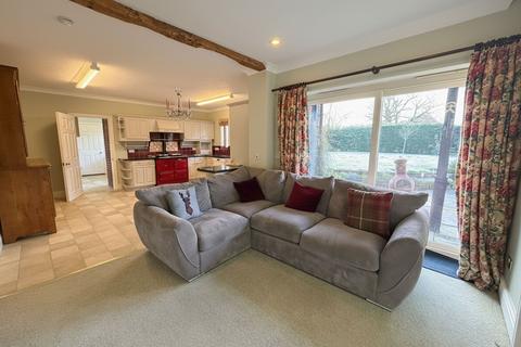 6 bedroom detached house for sale, Mill Lane, Grantham NG32
