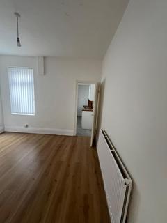 2 bedroom terraced house to rent, Chirkdale Street, Liverpool L4