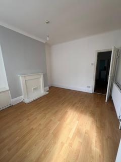 2 bedroom terraced house to rent, Chirkdale Street, Liverpool L4