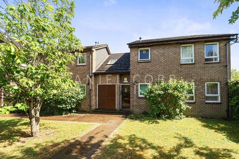 Westcott Road, London, SE17