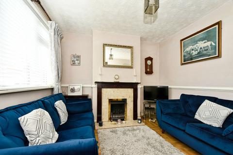 2 bedroom terraced house for sale, Cheney Manor Road, Swindon, SN2
