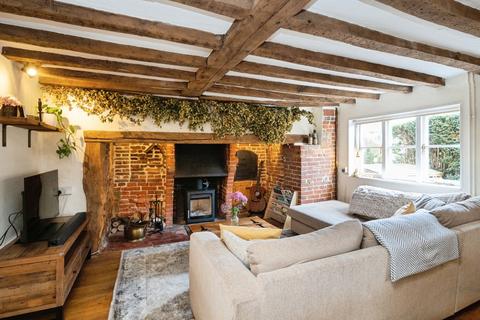 4 bedroom terraced house for sale, Northbridge Street, Robertsbridge, East Sussex, TN32