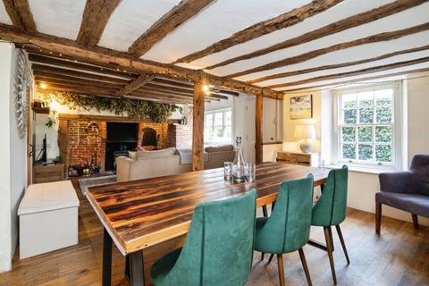 4 bedroom terraced house for sale, Northbridge Street, Robertsbridge, East Sussex, TN32