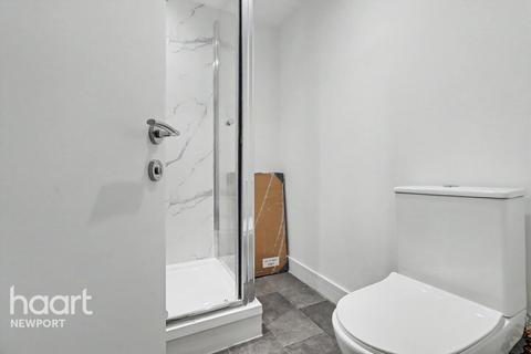 2 bedroom apartment to rent, Commercial Street, NEWPORT