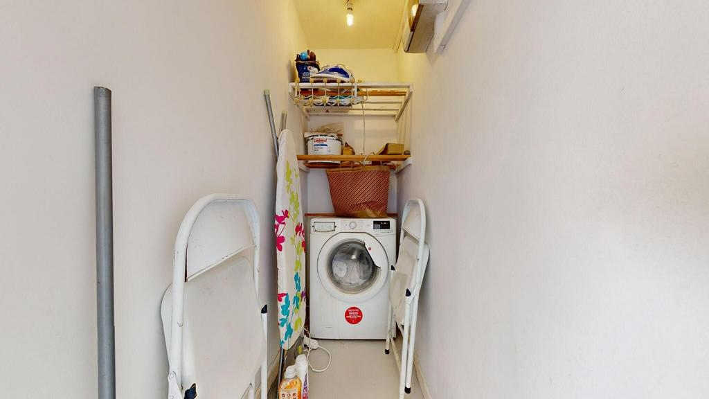 Utility room, utility