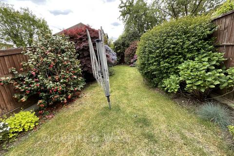 3 bedroom semi-detached house for sale, Croydon Road, Beddington, Croydon, Surrey