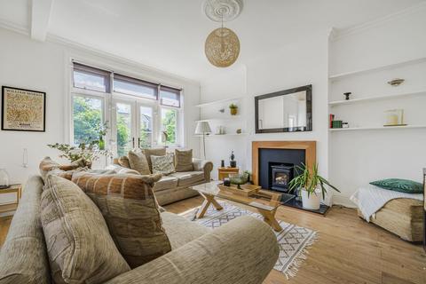 4 bedroom maisonette for sale, Queen Anne Avenue, Bromley, Kent