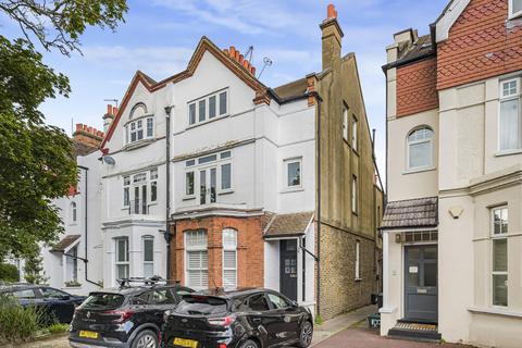 4 bedroom maisonette for sale, Queen Anne Avenue, Bromley, Kent