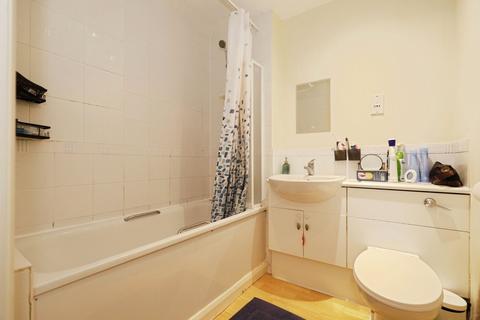 2 bedroom flat for sale, Lawrence Street, York, North Yorkshire, YO10
