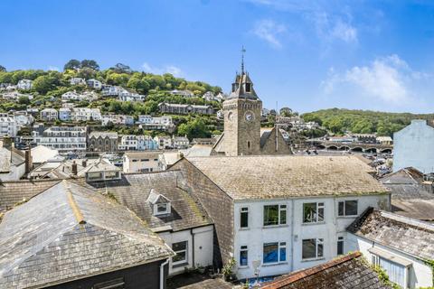 2 bedroom detached house to rent, Fore Street, Looe, PL13