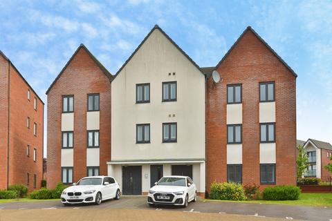 2 bedroom ground floor flat for sale, Cicero Crescent, Fairfields, Milton Keynes