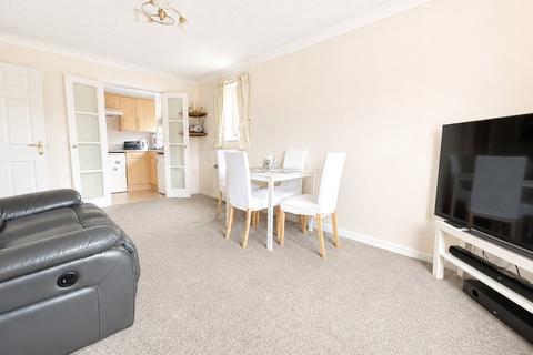 1 bedroom flat for sale, Culverley Road, London, SE6