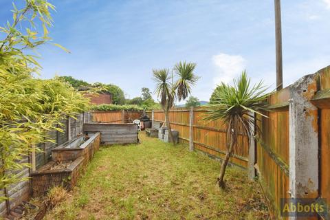 2 bedroom flat for sale, Lundy Close, Southend-on-Sea, Essex, SS2