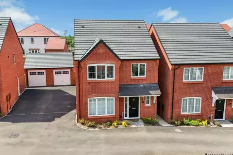 4 bedroom detached house for sale, Ashfield