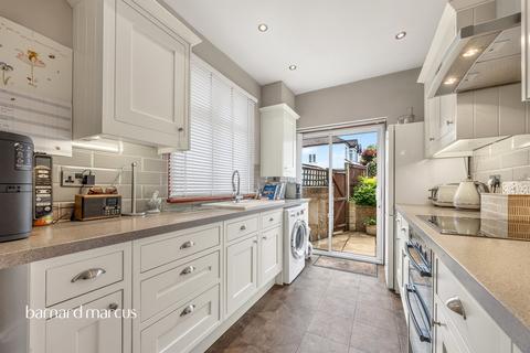 3 bedroom terraced house for sale, Croydon Road, Beddington, Croydon