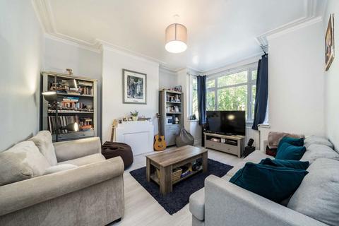 3 bedroom house to rent, Rectory Lane, London SW17