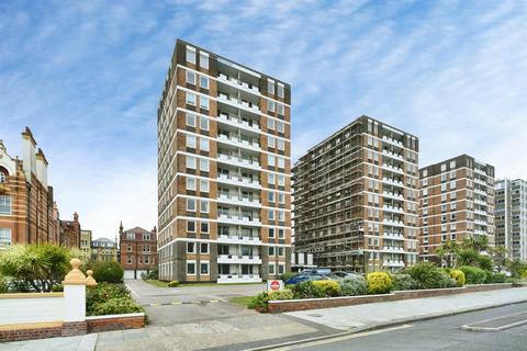 undefined, Grand Avenue, Hove