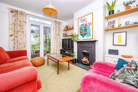 4 bedroom semi-detached house for sale, Kingsway, Dunstable, Bedfordshire, LU5