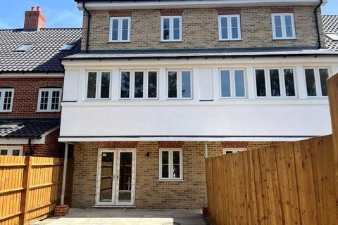4 bedroom terraced house for sale, Abbots Gate, Bury St Edmunds IP33