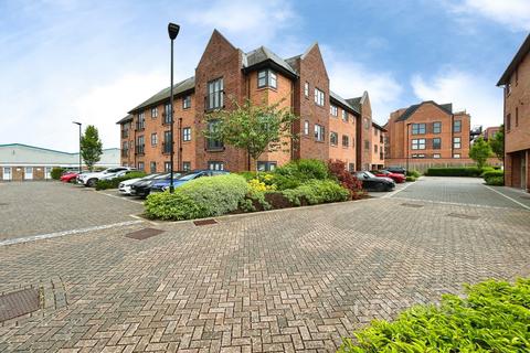 1 bedroom apartment for sale, Carter Court, Hook, Hampshire