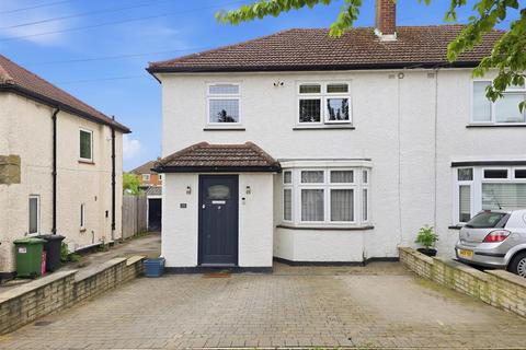 3 bedroom semi-detached house for sale, Windmore Avenue, Potters Bar EN6