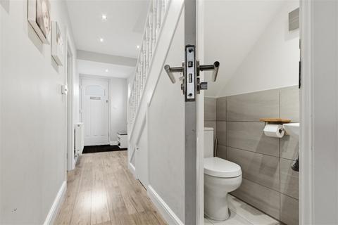 3 bedroom semi-detached house for sale, Windmore Avenue, Potters Bar EN6