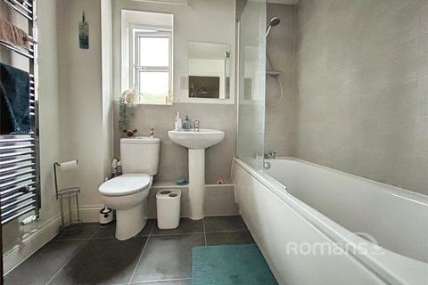 1 bedroom apartment for sale, Carter Court, Hook, Hampshire