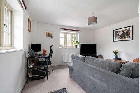 1 bedroom flat for sale, The Saddlery, Little Bookham, KT23