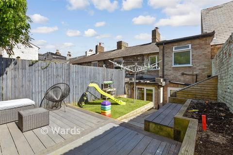 2 bedroom terraced house for sale, London Road, Dover CT17