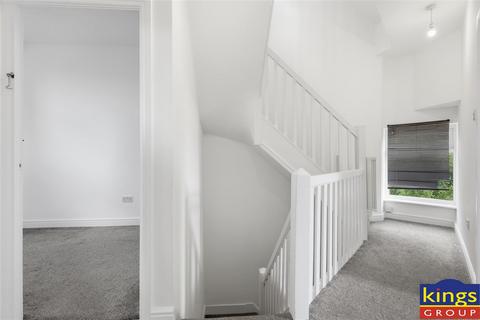 4 bedroom end of terrace house for sale, Rushbrook Crescent, London