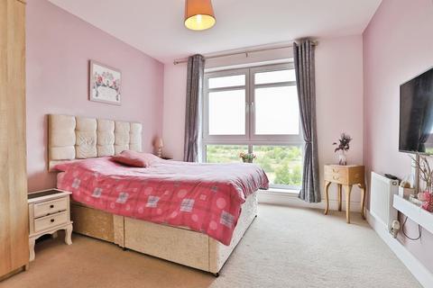 2 bedroom flat for sale, Jefferson Avenue, Poole