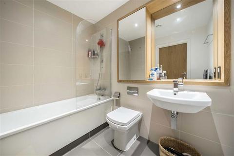 1 bedroom flat to rent, Dowells Street, London SE10