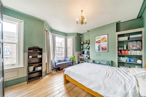 2 bedroom terraced house for sale, Woodrow, London SE18
