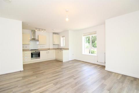 1 bedroom in a house share to rent, A Room in a Shared Flat on Tiltman Lane, Bletchley, Milton Keynes, MK3 6FJ