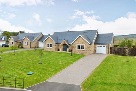 3 bedroom detached bungalow for sale, St. Laurence Court, Morpeth NE65