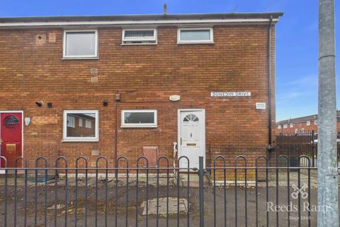 2 bedroom apartment to rent, Dunedin Drive, Salford M6