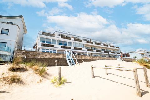 3 bedroom apartment for sale, Banks Road, Sandbanks, Poole, Dorset, BH13