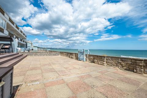 3 bedroom apartment for sale, Banks Road, Sandbanks, Poole, Dorset, BH13