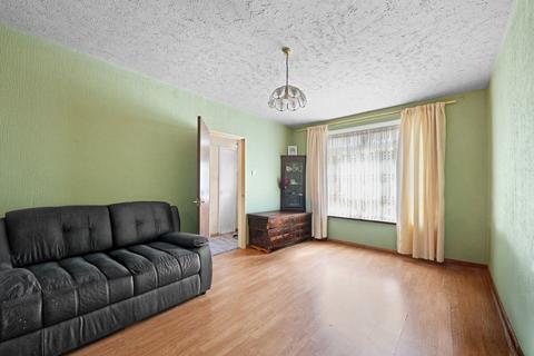 3 bedroom terraced house for sale, Brimpsfield Close, London SE2