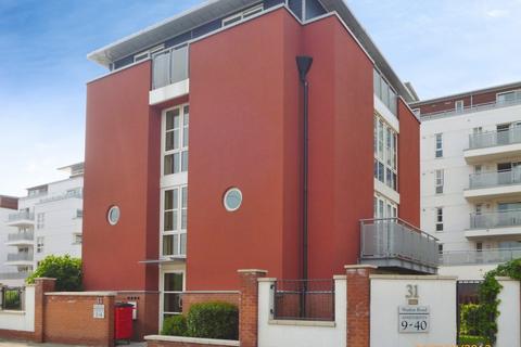 Apartment - Watkin Road, Leicester LE2