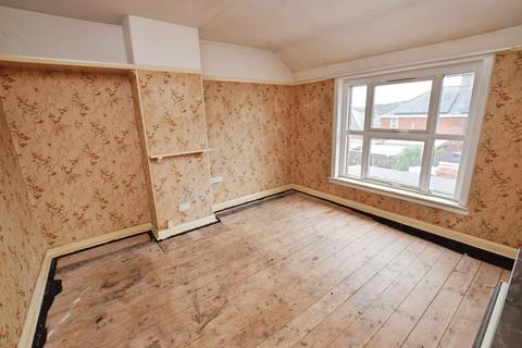 1 bedroom apartment for sale, Burnthouse Lane