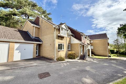undefined, Sunningdale Gardens, Broadstone